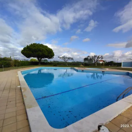 Quinta Areias Flat With Pool
